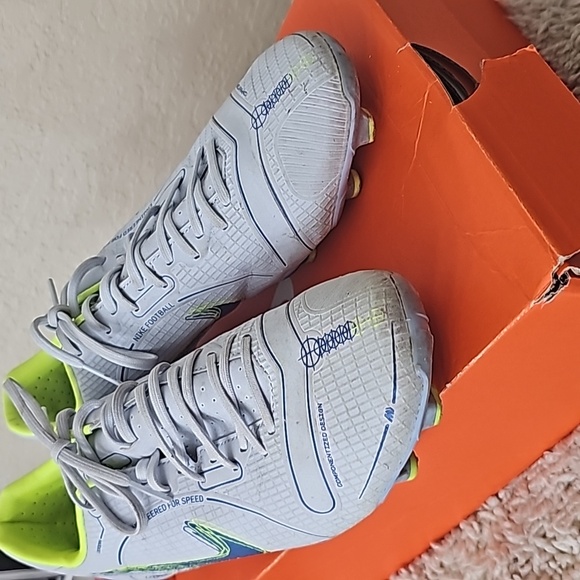 Nike Vapor 14 Academy Soccer Shoes Cleats - Picture 2 of 16